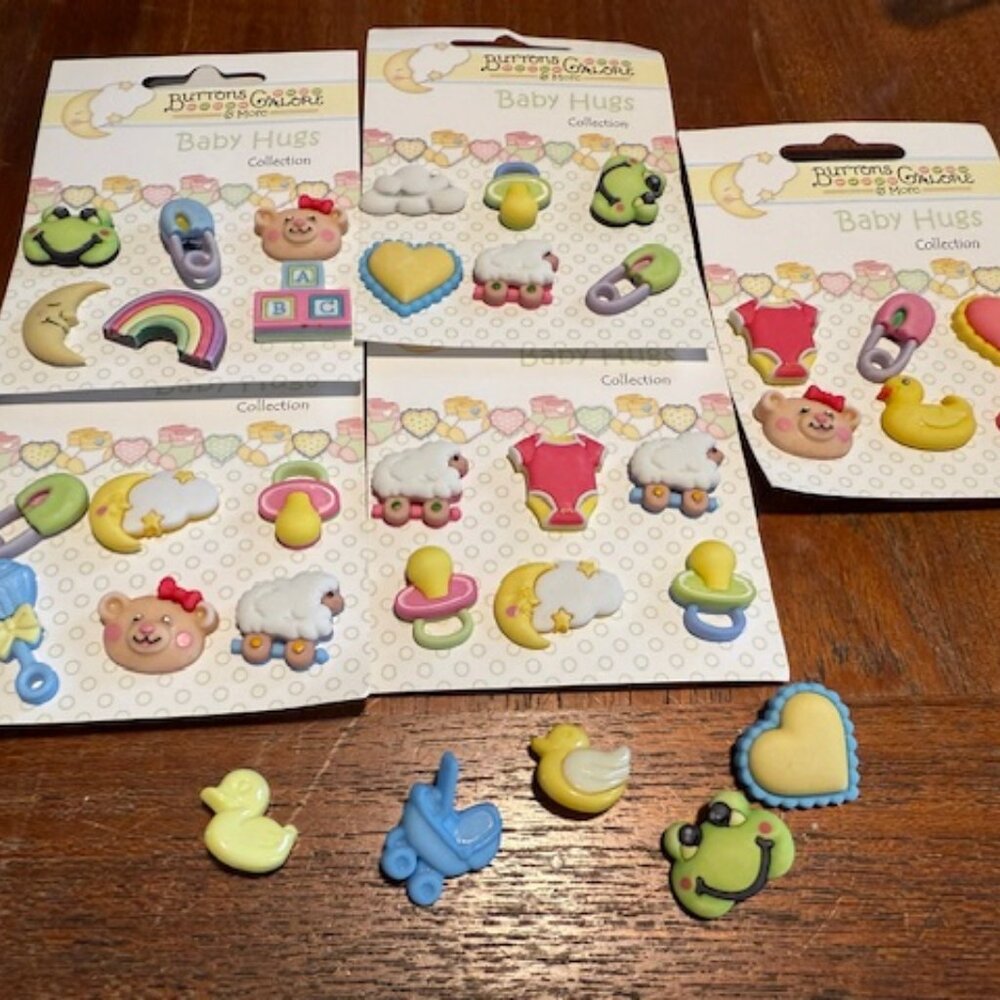 Adorable Buttons for infant garments - NEW